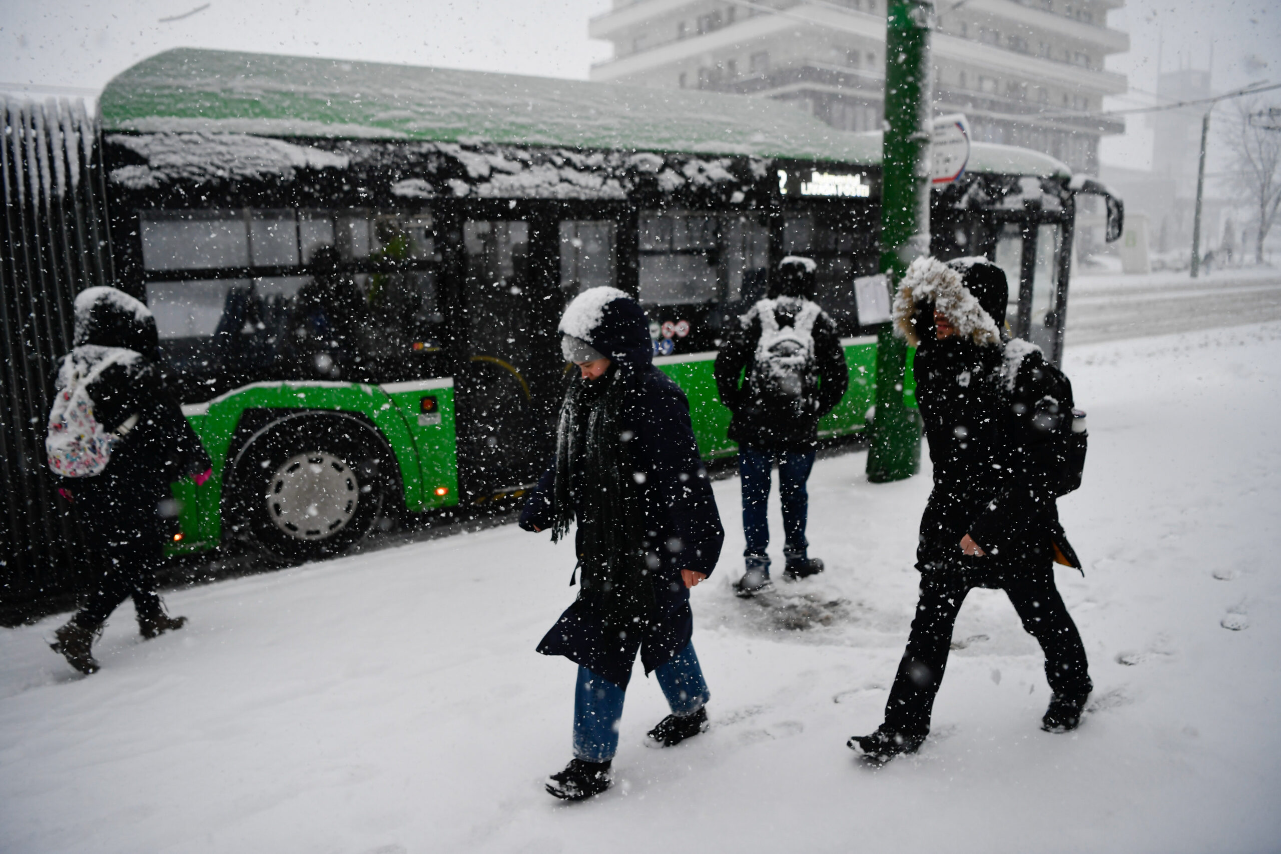 Un nou val cu ger, ninsoare şi viscol va cuprinde întreaga țară. ANM a emis o nouă avertizare de vreme rea