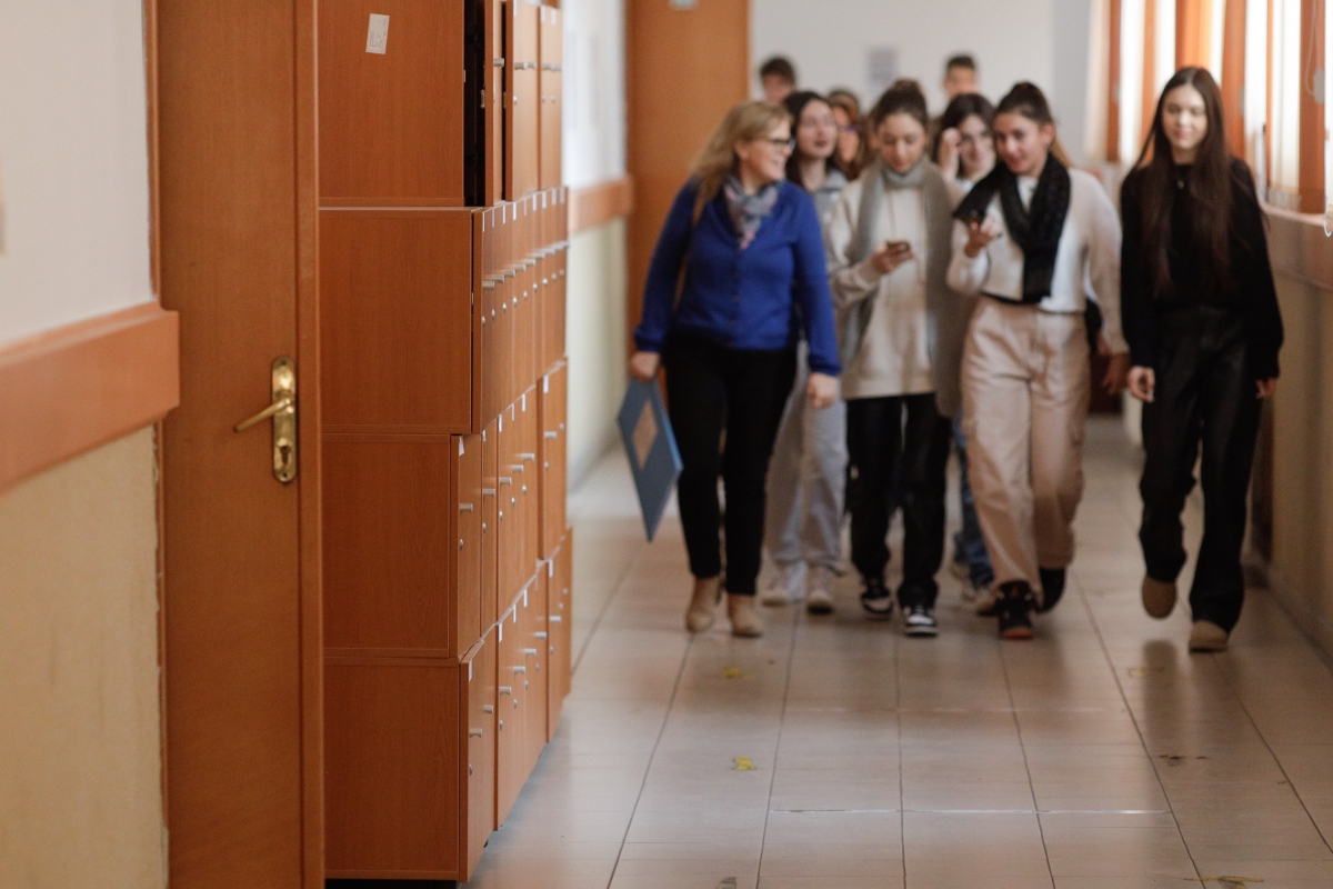 Când începe școala după vacanța de Paște 2026 / Calendarul pentru Evaluarea Națională și BAC 2026